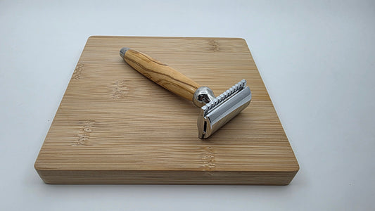 Rasoir en olivier